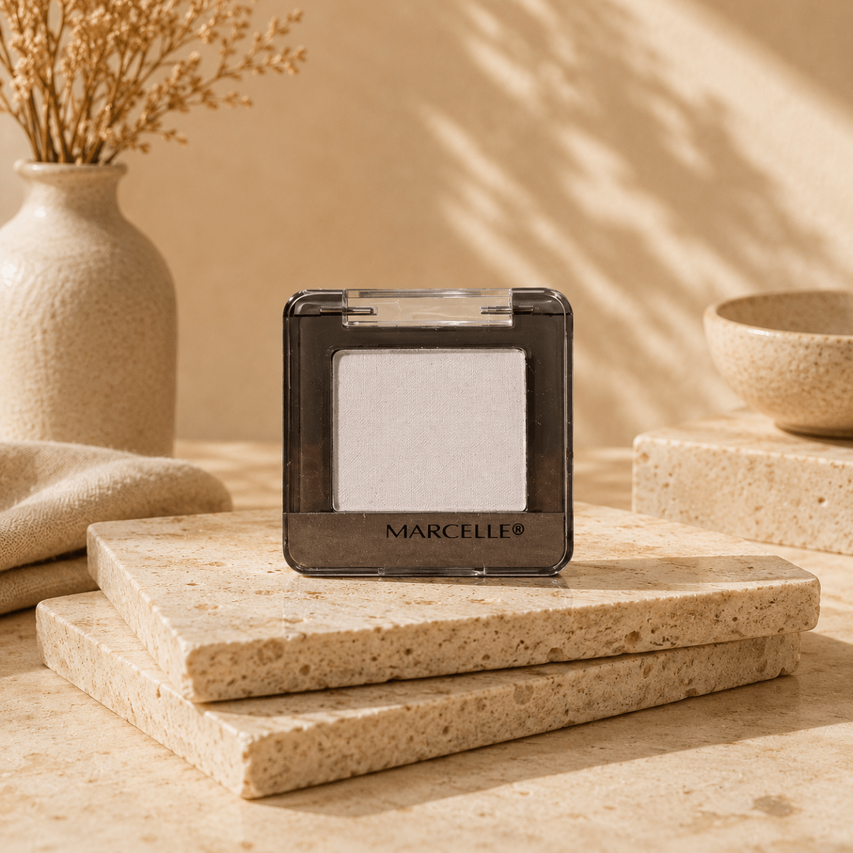 Marcelle Mono ombre à paupières sans talc – Texture lisse et soyeuse. - Ayoye Destock