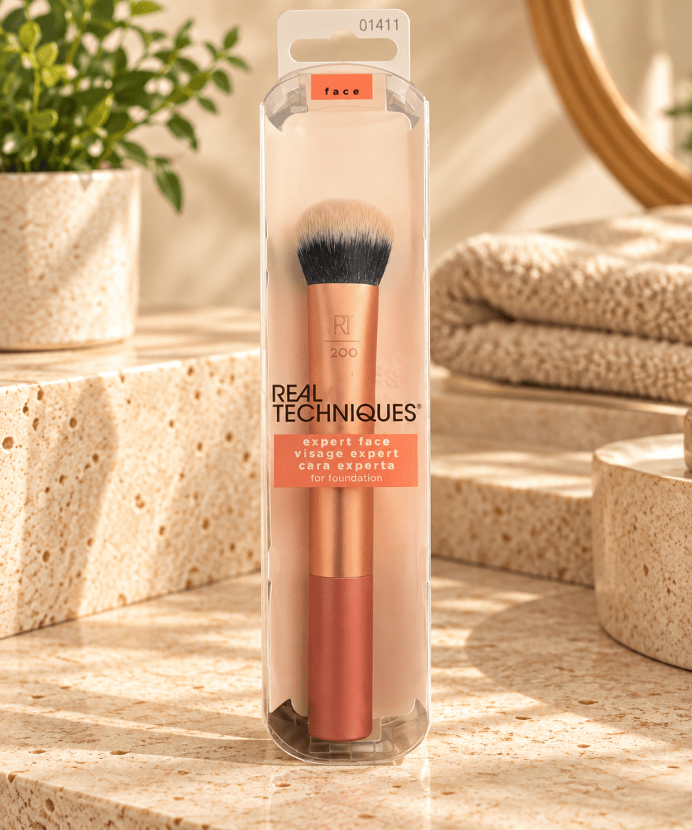 Real Techniques Pinceau Expert Face 200 pour fond de teint liquide et crème – Pinceau maquillage dense synthétique végane - Ayoye Destock