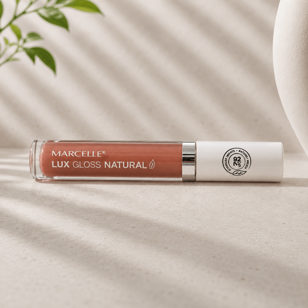 Marcelle Lux Gloss Natural – Brillant à Lèvres 92% d'Origine Naturelle, Formule Hydratante, 3,5 ml - Ayoye Destock